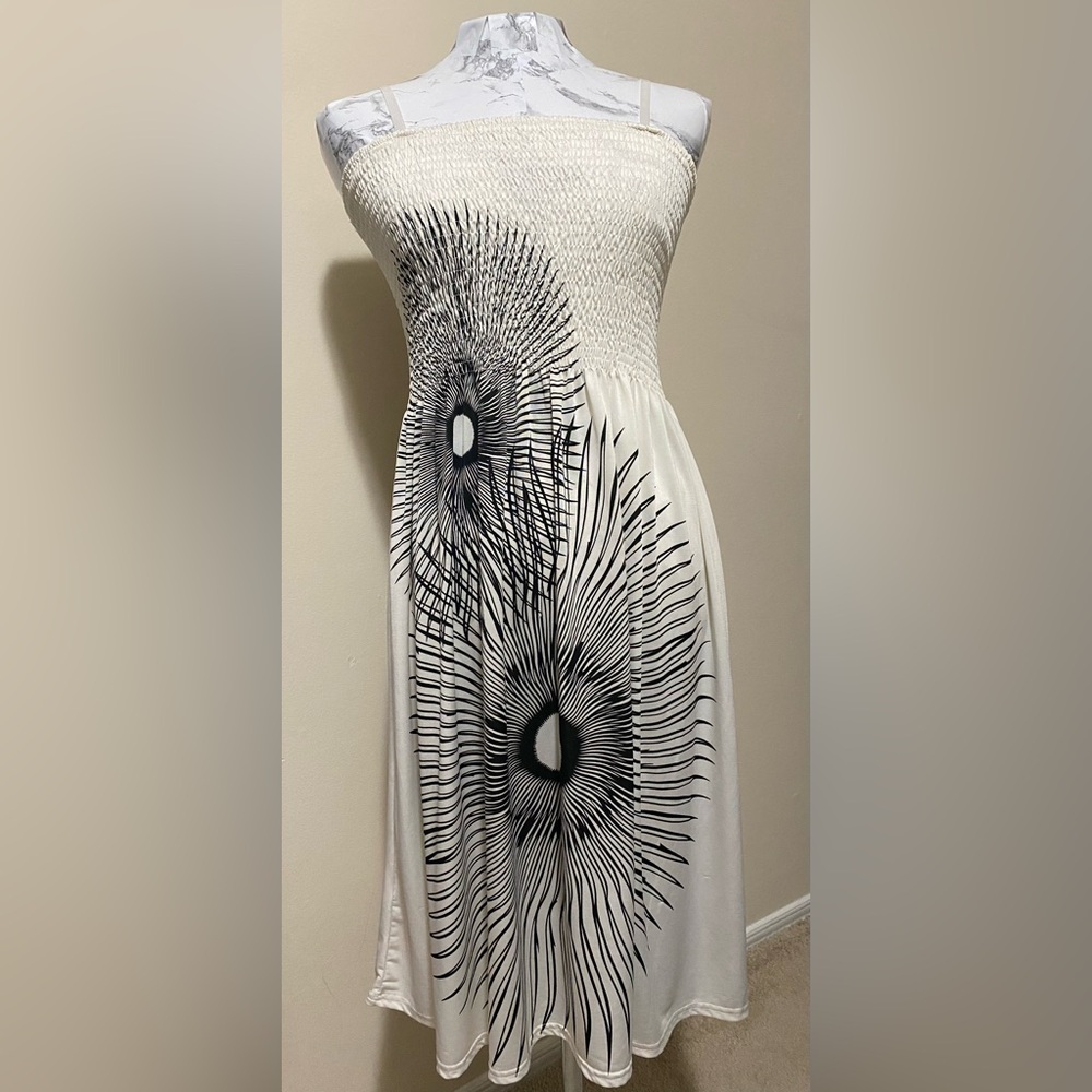 Shoreline Smocked Top Adjustable Strap Short Dress Swim Cover Up Size S/M Ivory